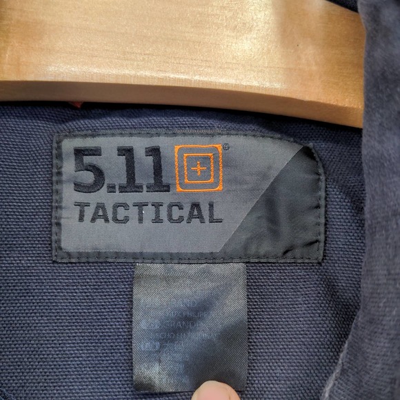 5.11 Tactical Mens 1/4 Zip Sweatshirt Black Size L Eli Lilly Fire Dept Logo - Picture 14 of 15